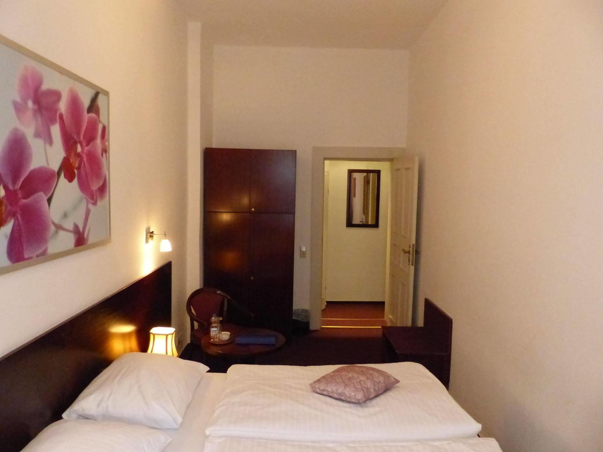Hotel Novalis Berlin Ngoại thất bức ảnh